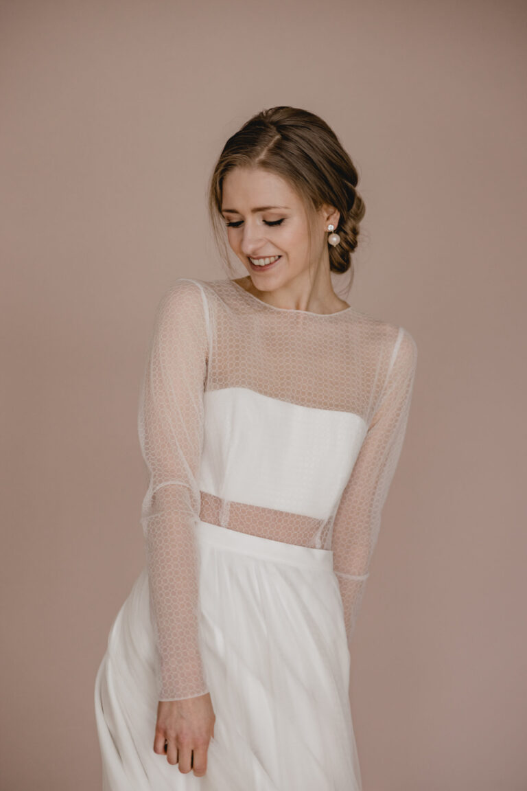 Braut-Body-langarm-modern-zweiteiler-mix-and-match-Brautmode-Salzgitter-Hochzeitsblume-1-scaled-1.jpg