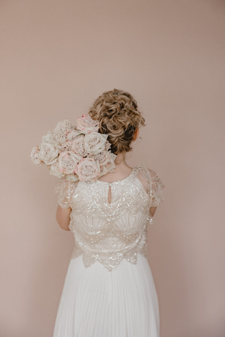 Plisseerock-lang-ivory-Zweiteiler-Brautoutfit-Mix-Match-Hochzeitsblume-Wolfenbuettel-2-scaled-1.jpg
